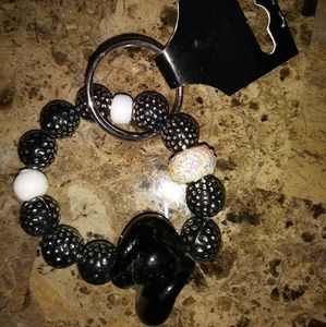 Black twirl keychain